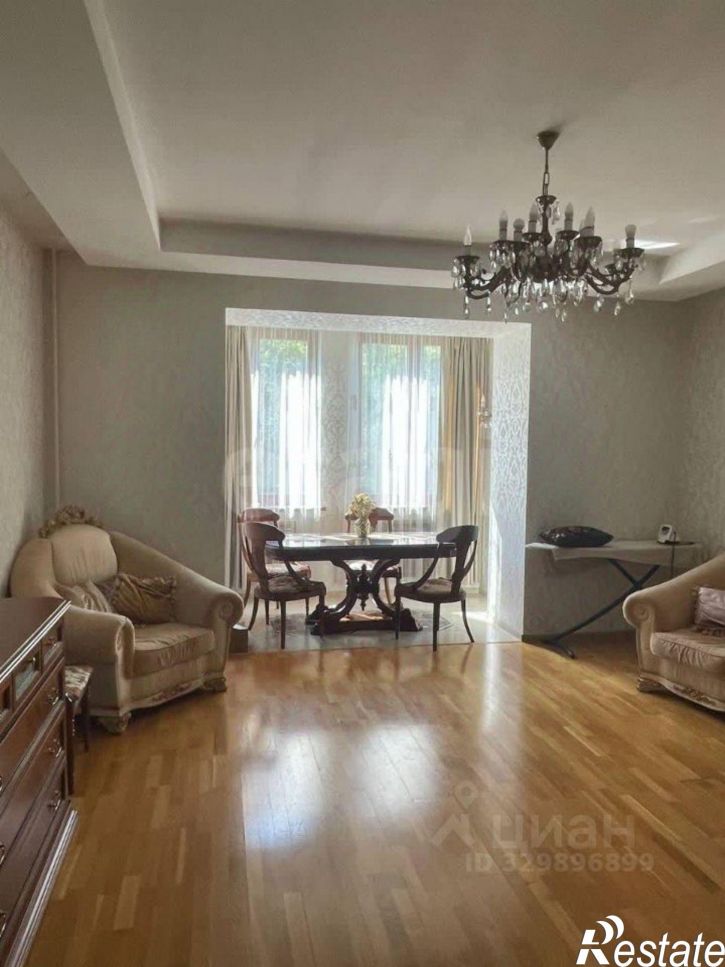 3-комн квартира улица Максима Горького, 9,  д. 9