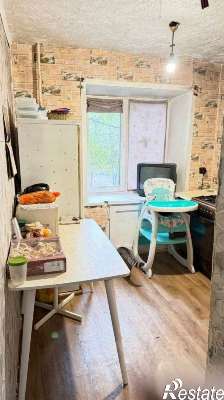 3-комн квартира улица Одоевского, 21,  д. 21