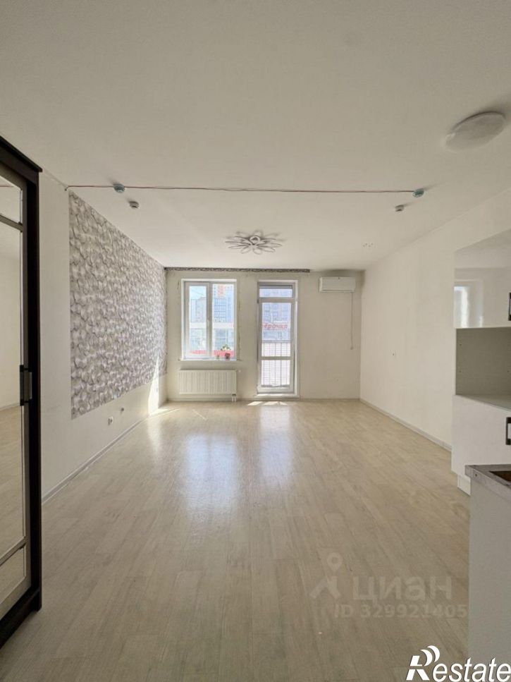 3-комн квартира улица Мира, 115Б,  д. 115Б