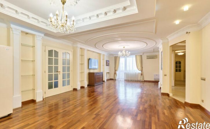 4-комн квартира улица Малкова, 26,  д. 26