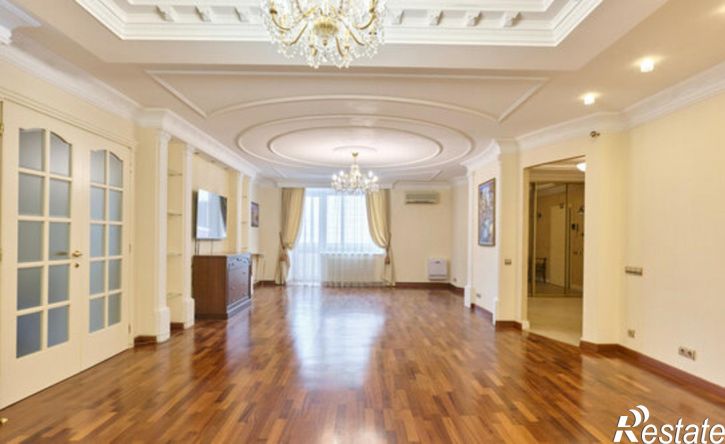 4-комн квартира улица Малкова, 26,  д. 26