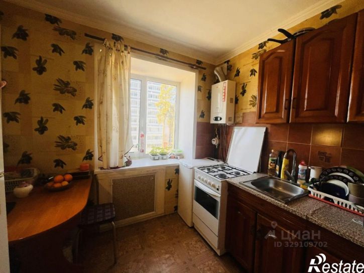 4-комн квартира улица Костычева, 19,  д. 19