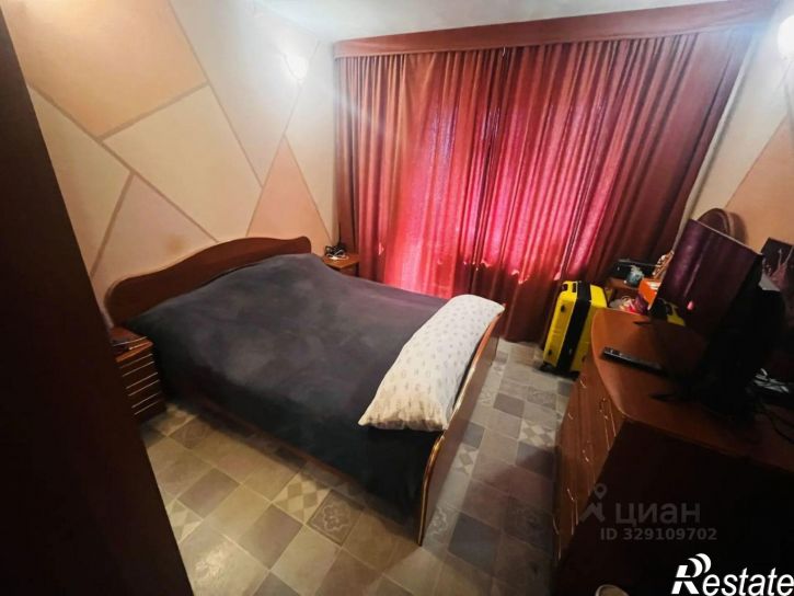 4-комн квартира улица Костычева, 19,  д. 19
