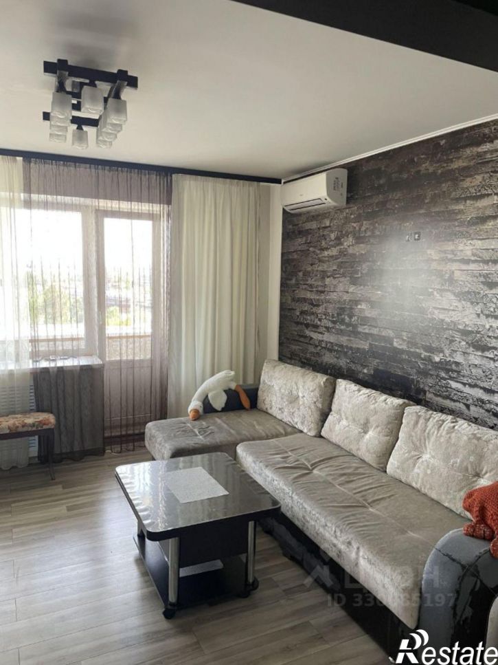 4-комн квартира улица Танцорова, 33,  д. 33