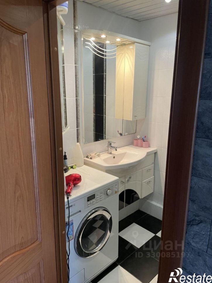4-комн квартира улица Танцорова, 33,  д. 33