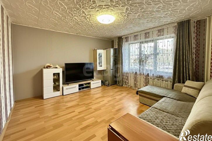 3-комн квартира ул Подводников, 11б,  д. 11б