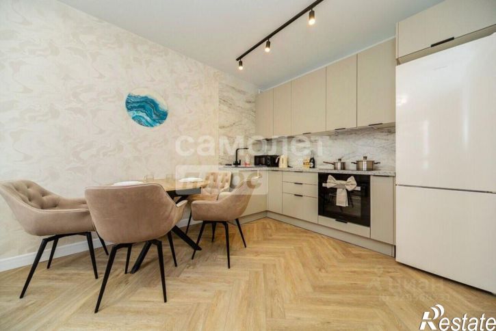 2-комн квартира улица Шмидта, 56Б,  д. 56Б