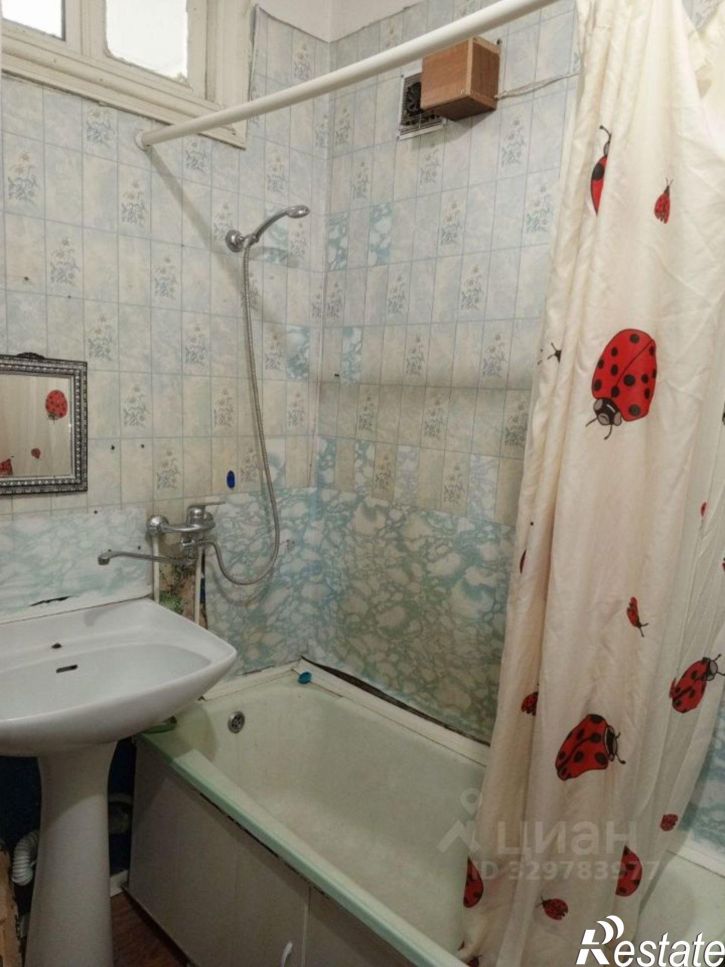 Комната улица Крупской, 25,  д. 25