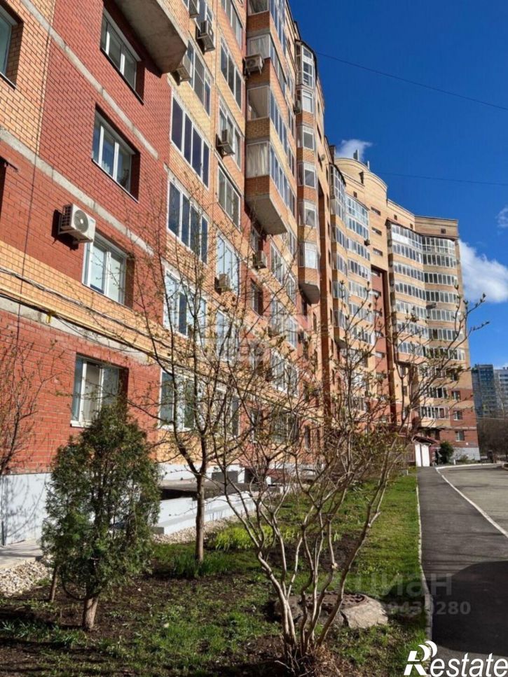 3-комн квартира улица Макаренко, 6,  д. 6