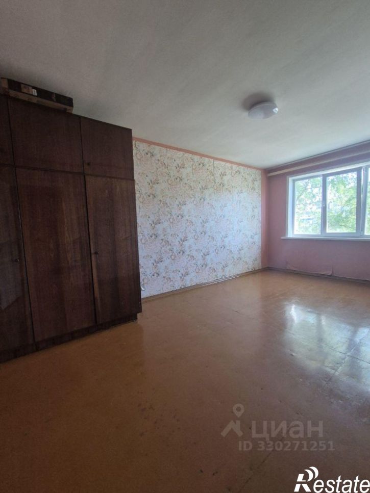 3-комн квартира шоссе Космонавтов, 82,  д. 82