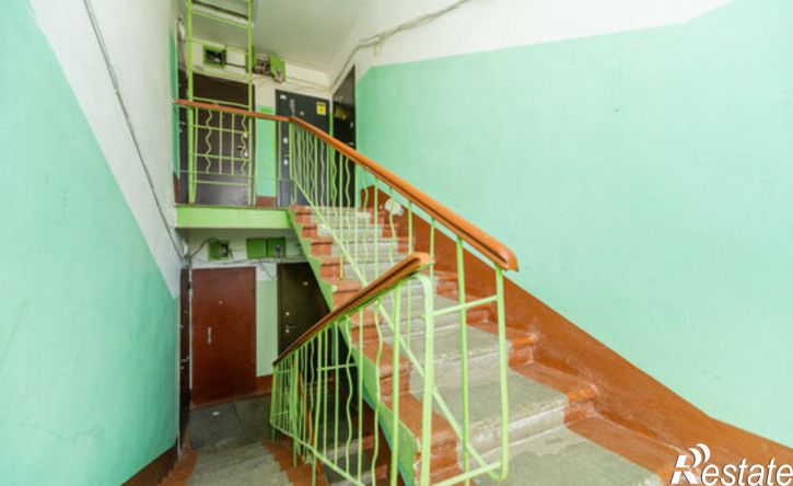 2-комн квартира улица Льва Шатрова, 10,  д. 10
