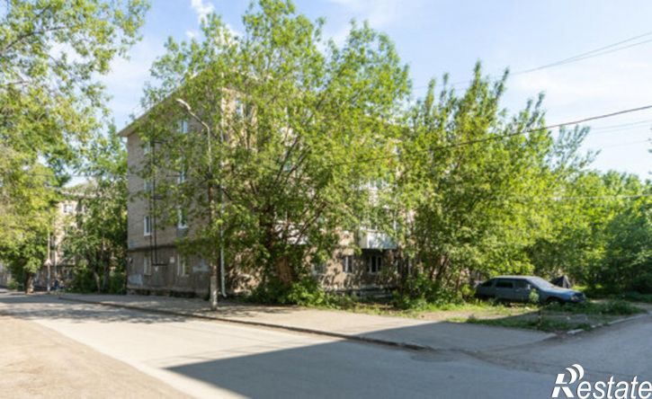 2-комн квартира улица Льва Шатрова, 10,  д. 10