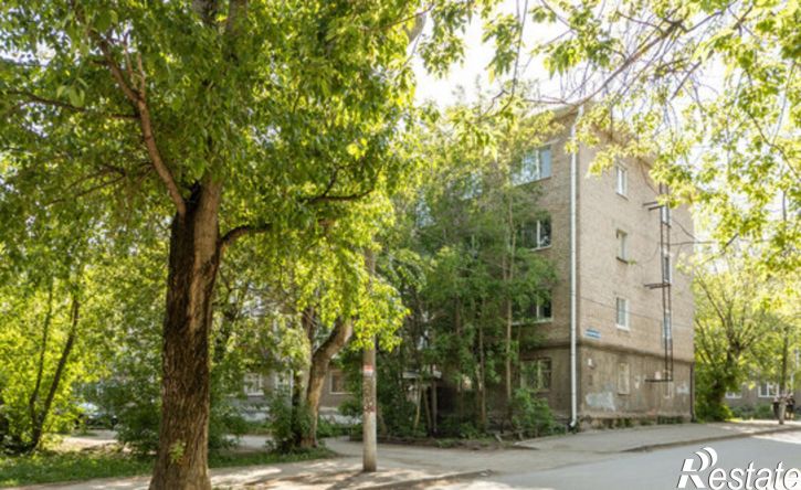 2-комн квартира улица Льва Шатрова, 10,  д. 10