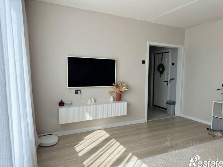 2-комн квартира улица Кочегаров, 71,  д. 71