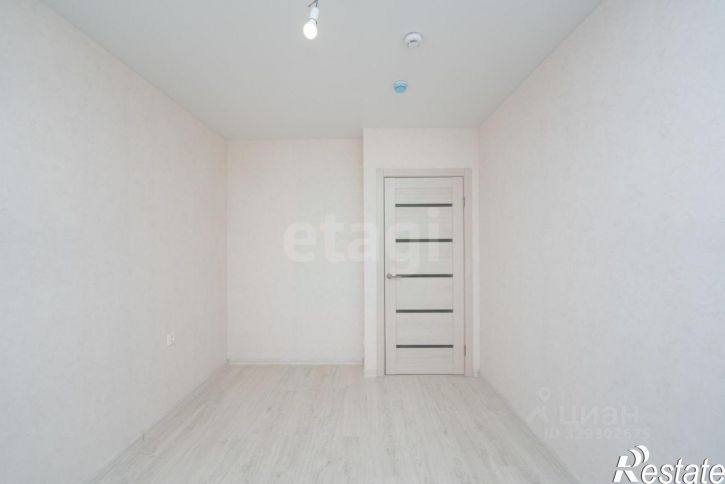 2-комн квартира улица Сергея Есенина, 9А к2,  д. 9А к2
