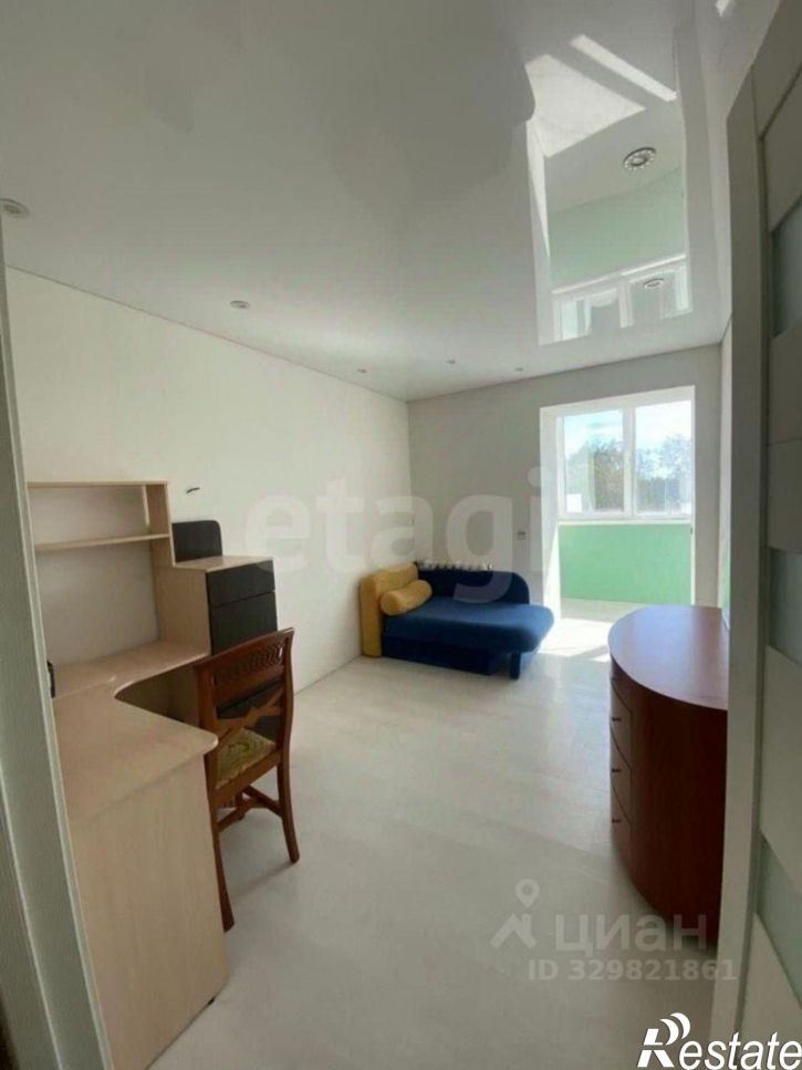 4-комн квартира ул Социалистическая, 14,  д. 14