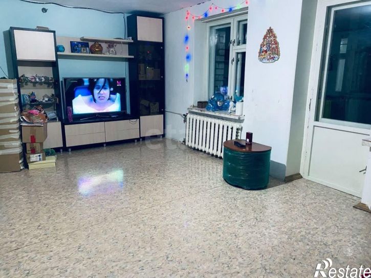 4-комн квартира ул Социалистическая, 14,  д. 14