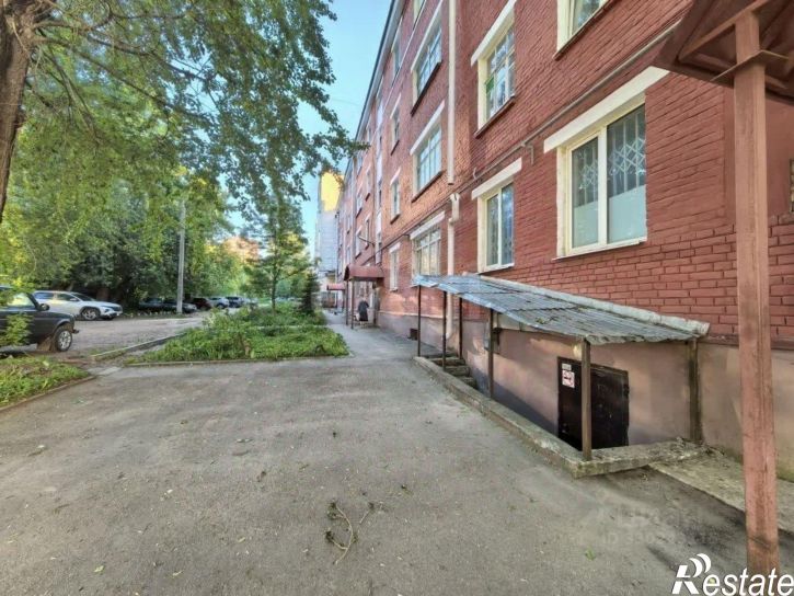 Комната Уральская улица, 83,  д. 83