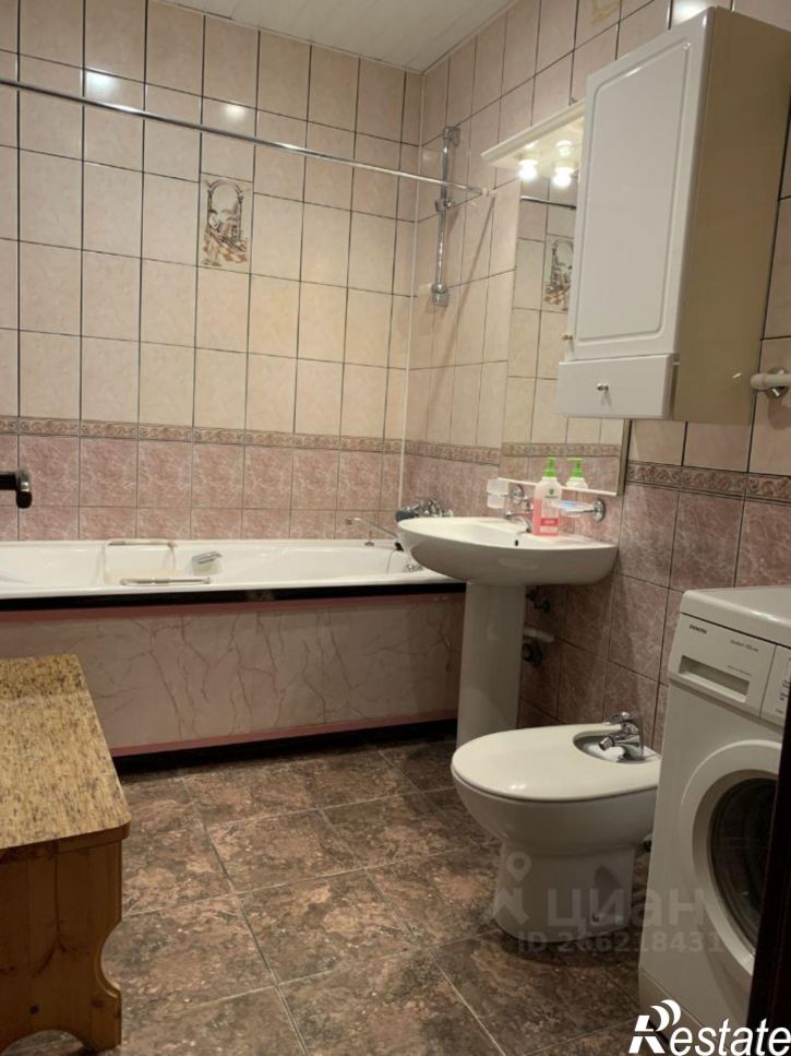 3-комн квартира Комсомольский проспект, 8,  д. 8