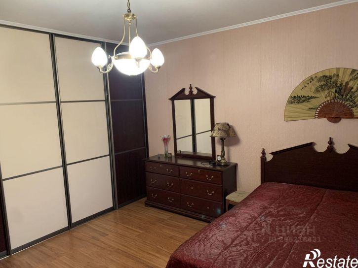 3-комн квартира Комсомольский проспект, 8,  д. 8