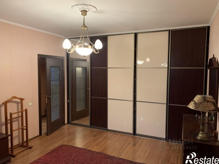 3-комн квартира Комсомольский проспект, 8,  д. 8