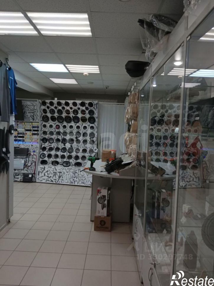 Торговое помещение улица Коминтерна