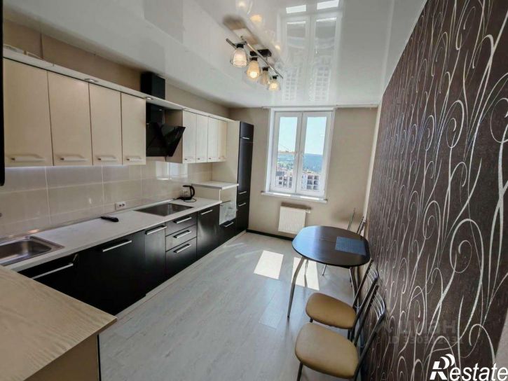 2-комн квартира Уинская улица, 31,  д. 31