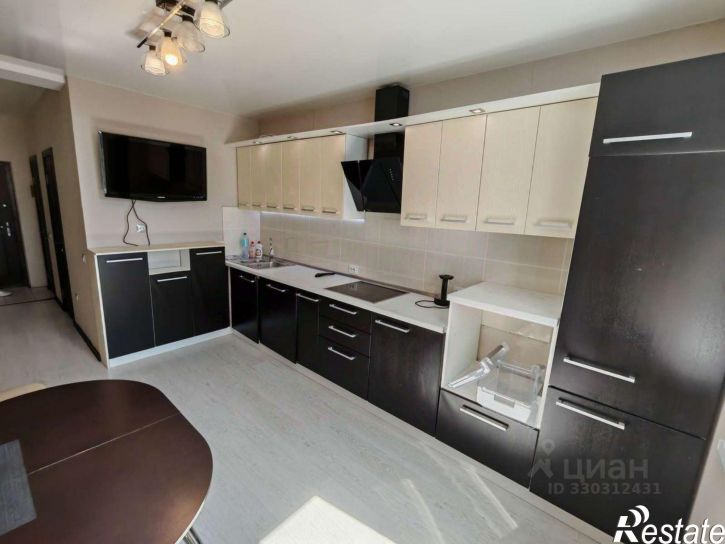 2-комн квартира Уинская улица, 31,  д. 31