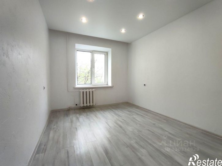 2-комн квартира ул Революции, 8,  д. 8
