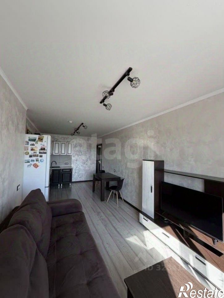 2-комн квартира улица Красные Казармы, 64,  д. 64