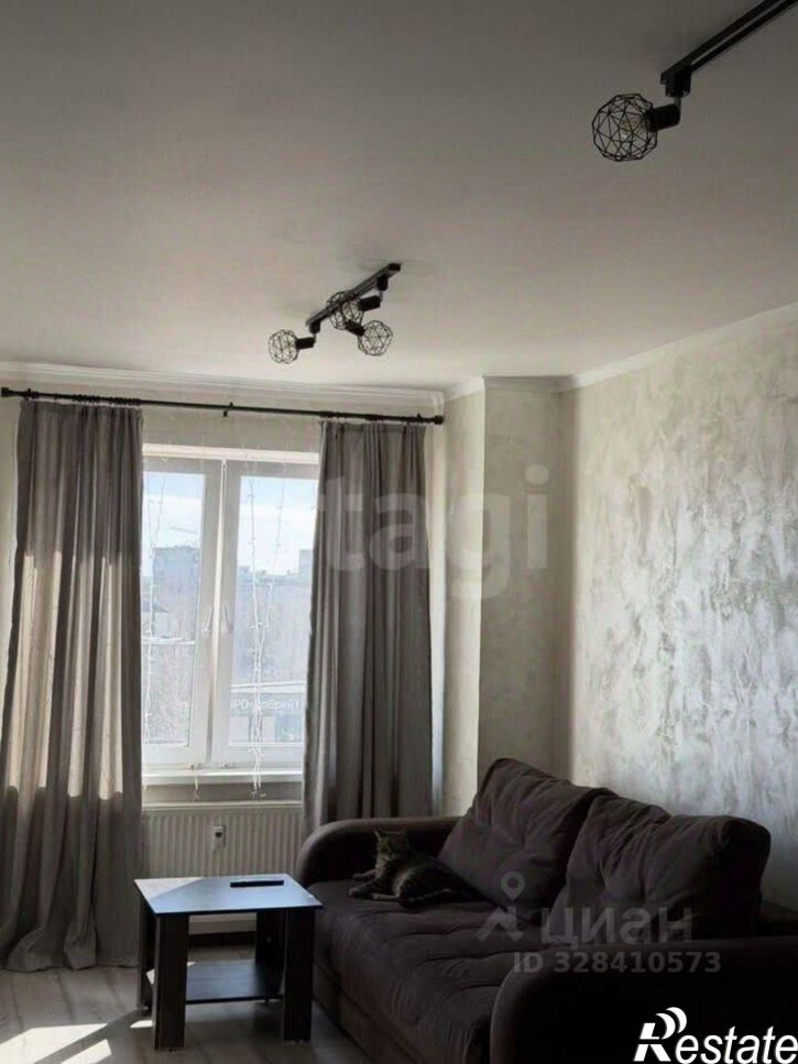 2-комн квартира улица Красные Казармы, 64,  д. 64