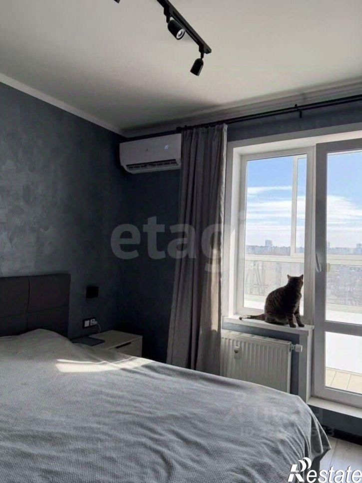 2-комн квартира улица Красные Казармы, 64,  д. 64
