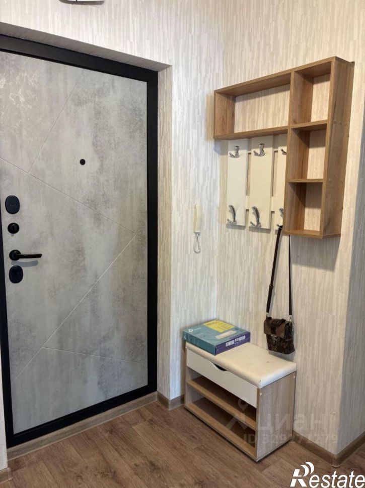 3-комн квартира Сапфирная улица, 13,  д. 13