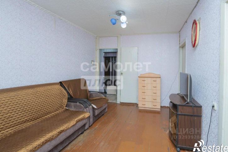3-комн квартира улица Голева, 3,  д. 3