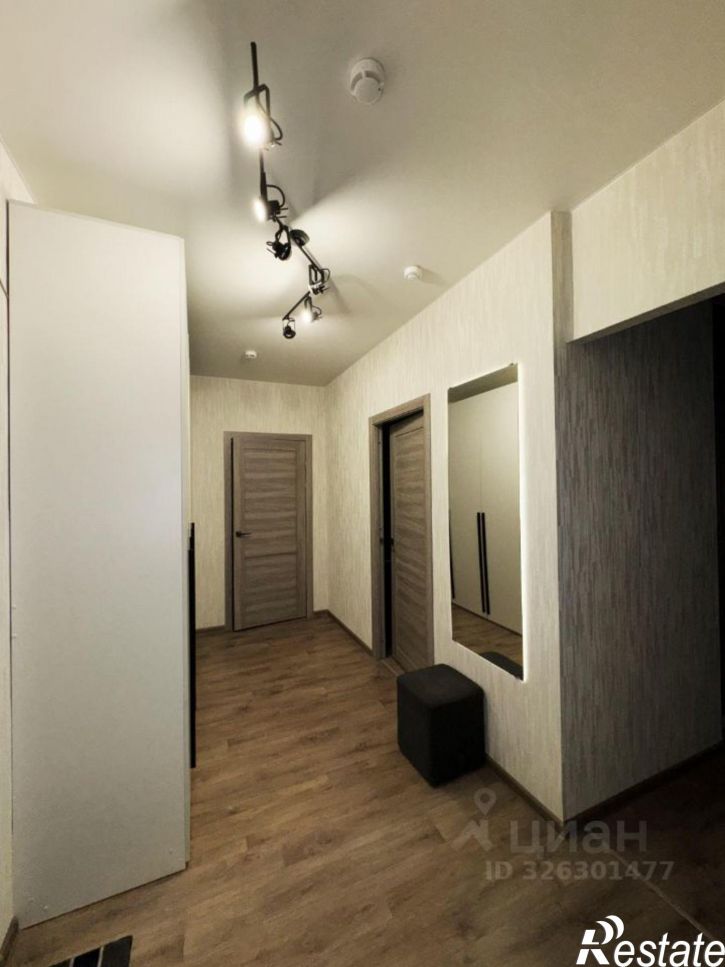 3-комн квартира Сапфирная улица, 13,  д. 13