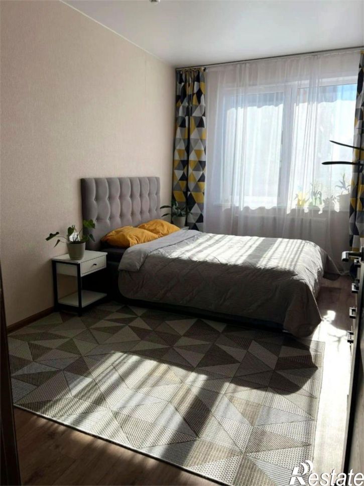 3-комн квартира ул Сапфирная, 13,  д. 13