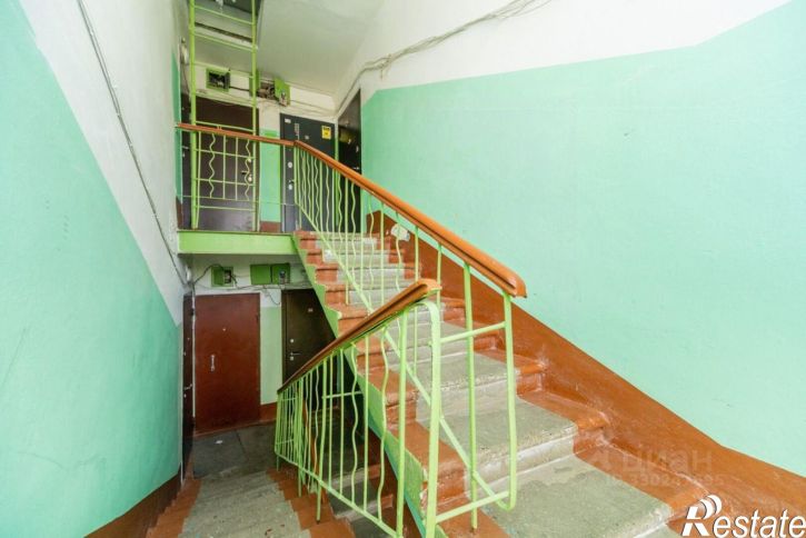 2-комн квартира ул Льва Шатрова, 10,  д. 10