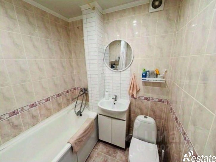 2-комн квартира ул Подводников, 15,  д. 15