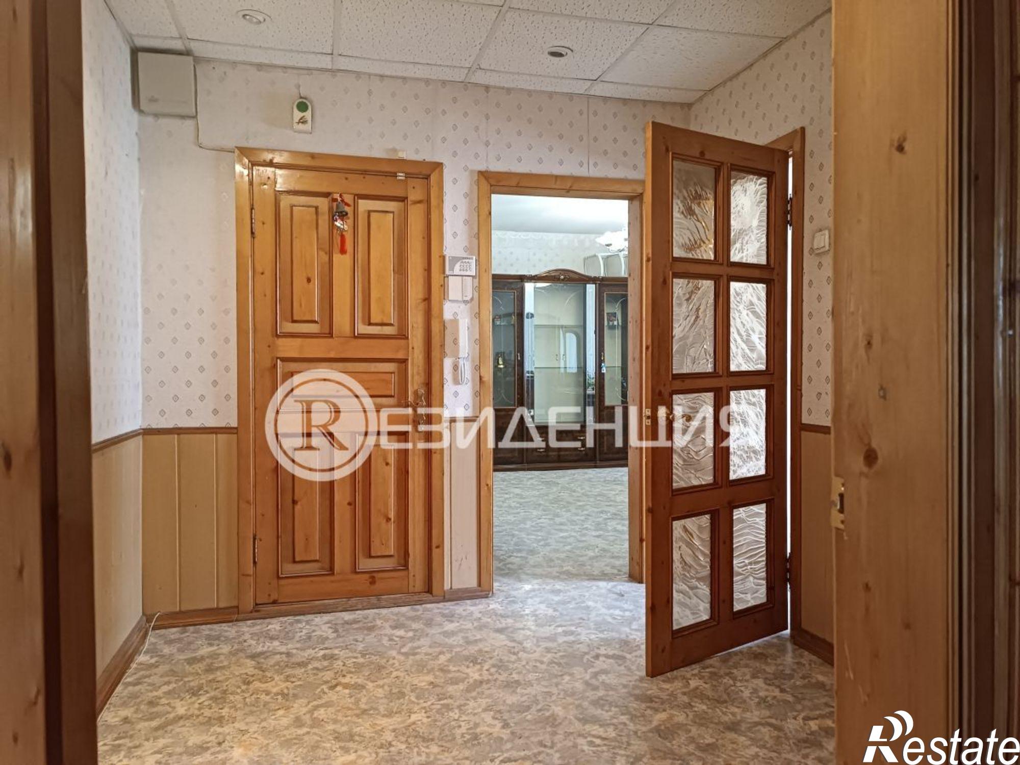 Купить квартиру за 8 250 000 рублей на Пономарева ул, 14