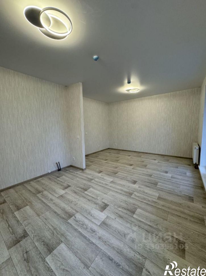 1-комн квартира Серебристая улица, 5,  д. 5