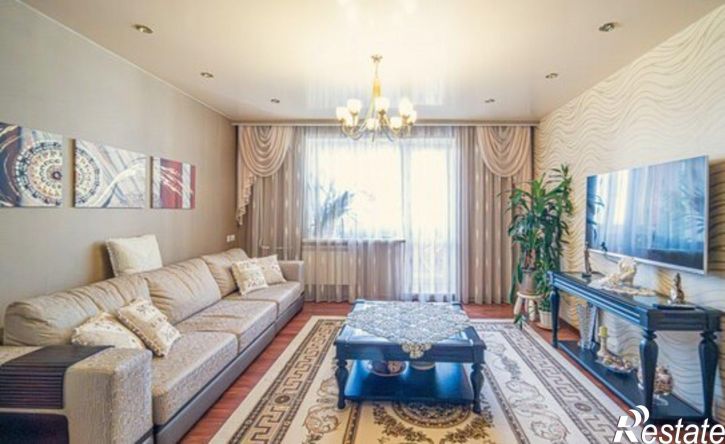 3-комн квартира улица Кронита, 4/2,  д. 4/2