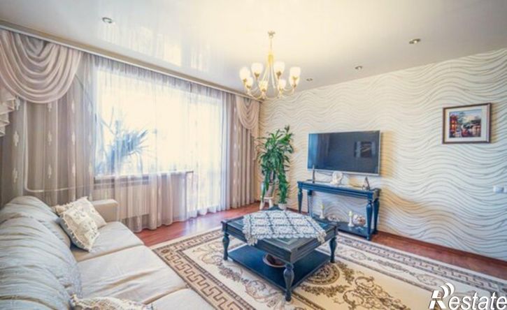 3-комн квартира улица Кронита, 4/2,  д. 4/2