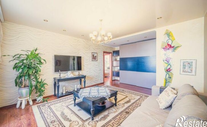 3-комн квартира улица Кронита, 4/2,  д. 4/2