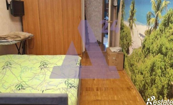 3-комн квартира улица Коминтерна, 30,  д. 30