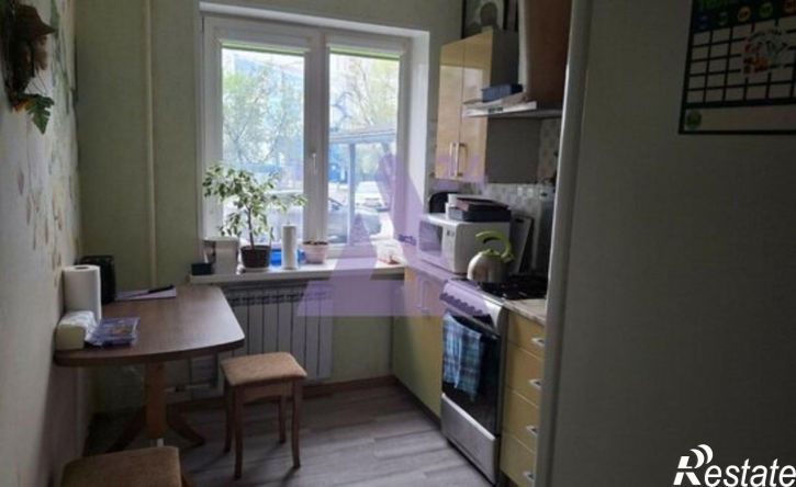 3-комн квартира улица Коминтерна, 30,  д. 30