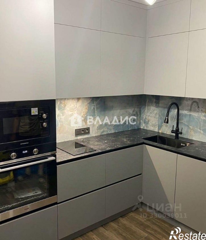 2-комн квартира Уинская улица, 15А,  д. 15А