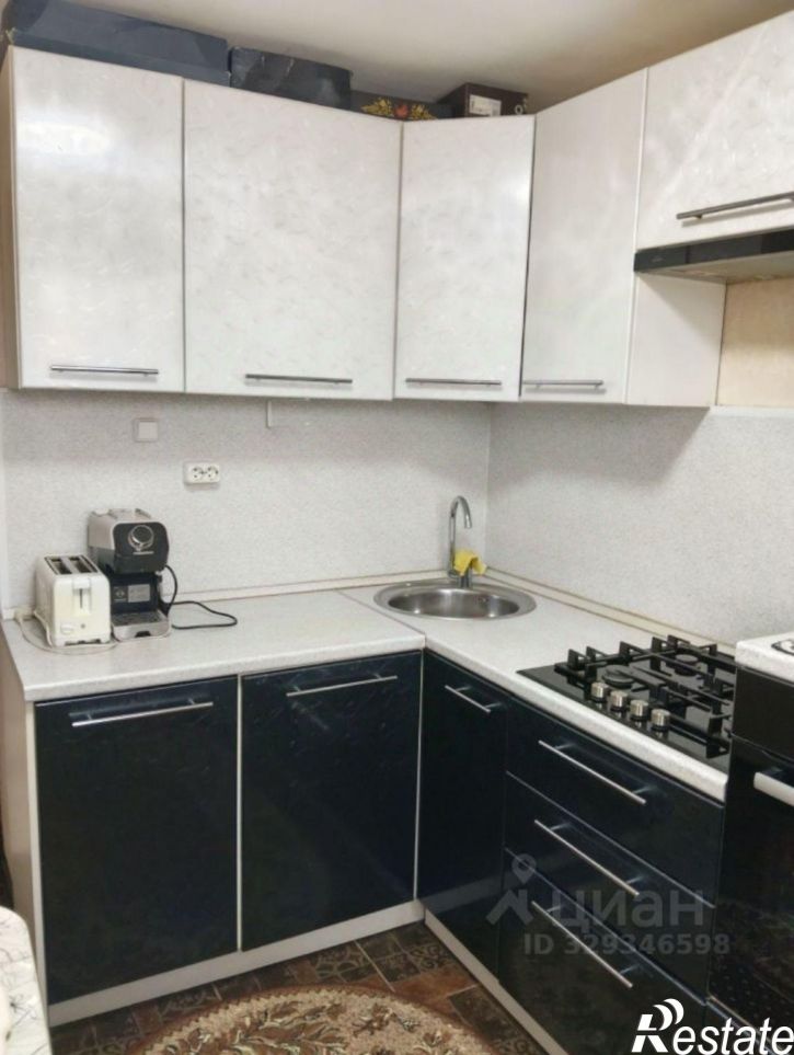 2-комн квартира Нейвинская улица, 10,  д. 10