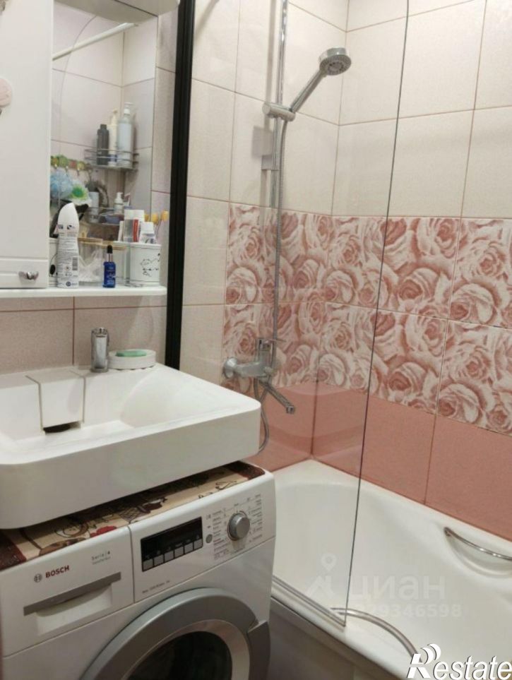 2-комн квартира Нейвинская улица, 10,  д. 10