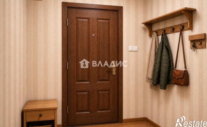 3-комн квартира ул Уинская, 4,  д. 4