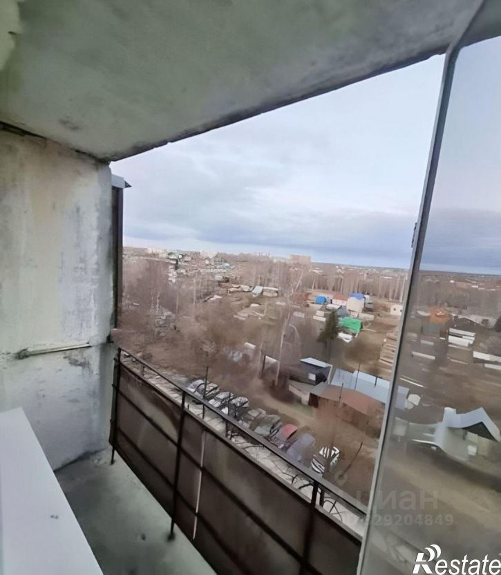 3-комн квартира ул Лаврова, 18/2,  д. 18/2